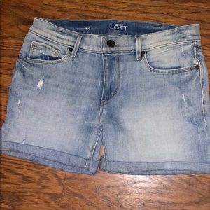 Ann Taylor Loft Shorts size 2/26